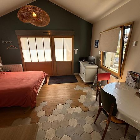 Studio Des Lilas Saint-Benoît-des-Ondes Extérieur photo